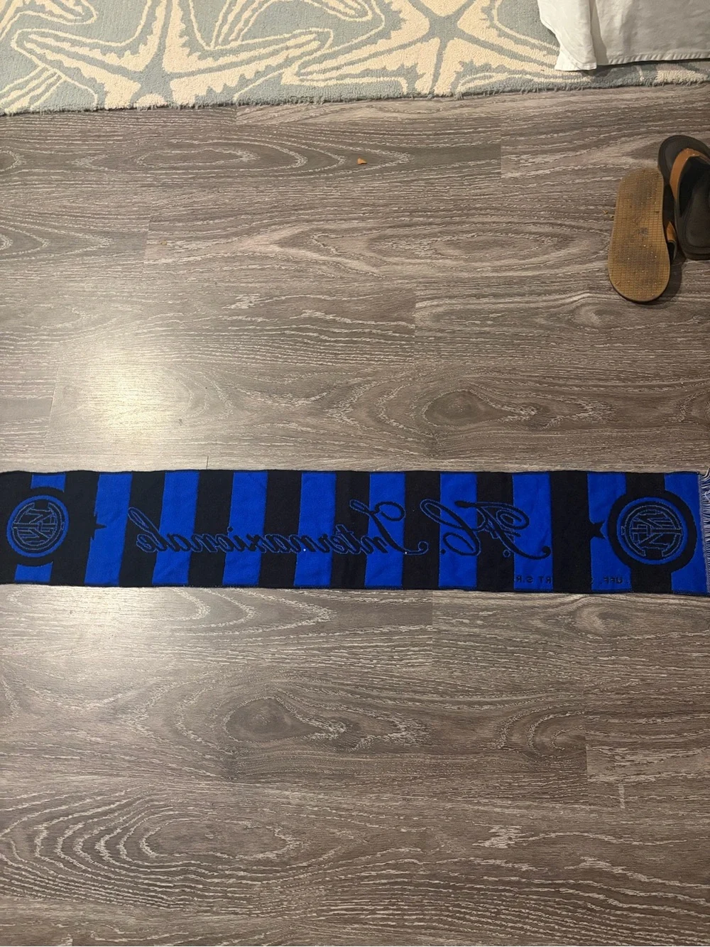 FC Internazionale Men's Blue & Black Stripe Supporter Scarf